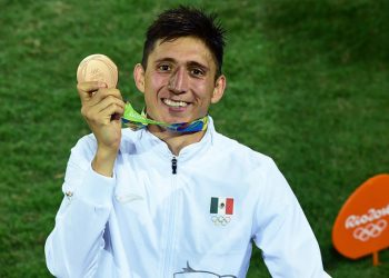 Busca Ismael Hernández nuevos retos para este año