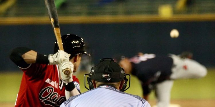 Se le escapa la victoria a Bravos en el arranque de la serie ante Guerreros