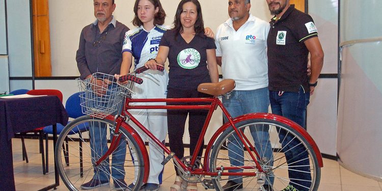 Invitan al Festival Bicíclate en León