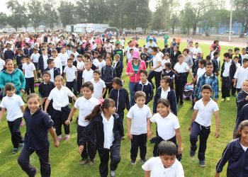 Activan a mil 500 leoneses en el Día Mundial de la Actividad Física