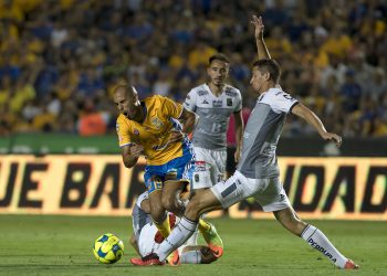 Sorprende León y vence a Tigres con golpe certero