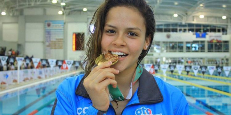 Andrea Mariscal se viste de oro con 3 medallas en ON de Monterrey, NL.