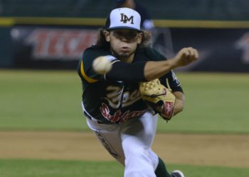 Llega un mexicoamericano a fortalecer el pitcheo de los Bravos