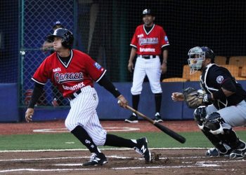 Serie histórica en el Domingo Santana; Bravos recibe por primera vez a Guerreros
