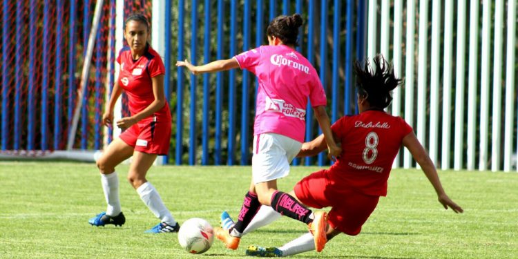 Debuta León femenil con victoria sobre De La Salle