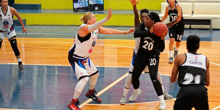 Lobas avanza tras imponerse a Nueceras en la LMBPF