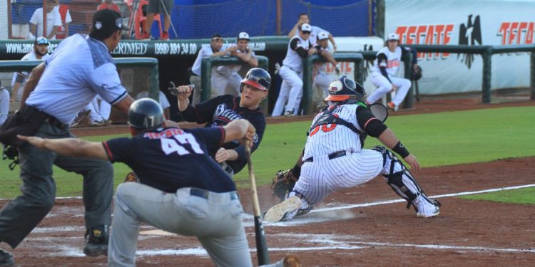Siguen Bravos en estado de gracia; vencen a Tigres en doble juego