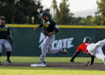 Insuficiente reacción en fiesta de carreras; Bravos cae ante Pericos
