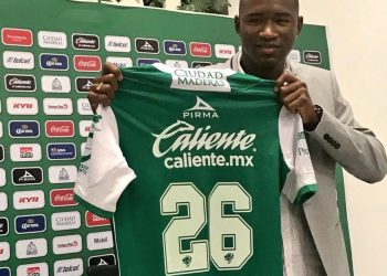 Asume responsabilidad Andrés Mosquera en la zaga leonesa