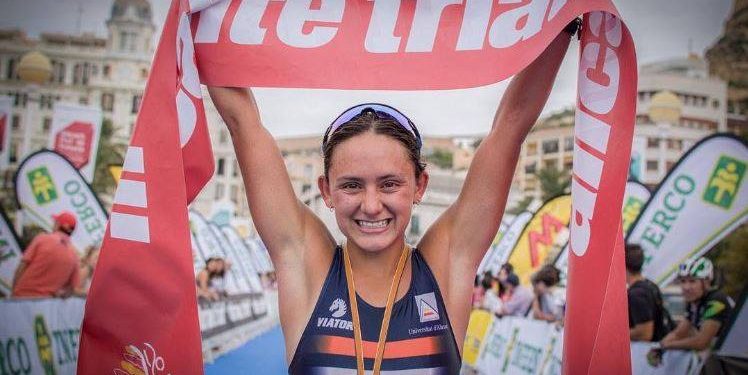 Conquista Sara Roel Triatlón de Alicante