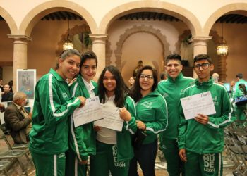 Reconocen a medallistas leoneses de Olimpiada y Paralimpiada 2017