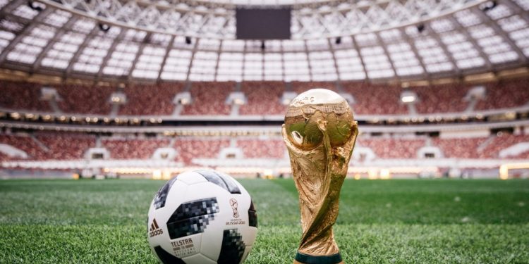 Revelan a Telstar 18, el balón oficial para la Copa del Mundo Rusia 2018