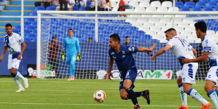 Los Toros buscan avanzar hoy en Copa Mx