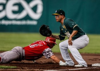 Bravos de León asegura juego de comodín, a pesar de caer ante Diablos Rojos
