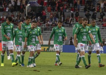 Con un hombre de más, León no le puede ganar a Atlas y se quedará sin liguilla