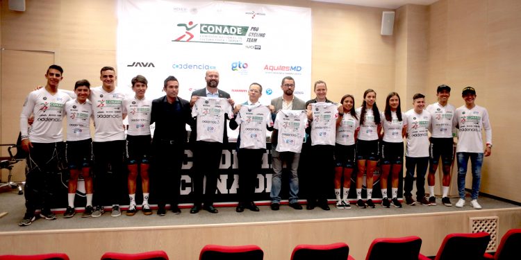 Presentan equipos mexicanos de ciclismo UCI; el objetivo: Tokio 2020