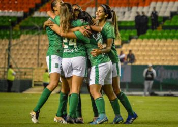 Se despide León Femenil de su gente con triunfo ante Necaxa