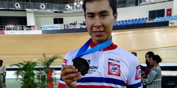 Ignacio Prado se corona en la Copa Federación de Ciclismo de Pista