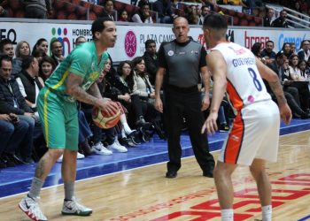 Pierden terreno Abejas de León tras caída ante Libertadores de Querétaro