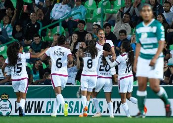 León Femenil sacó valioso triunfo en casa de Santos
