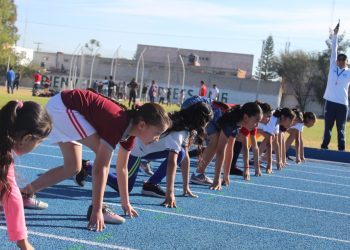 Más de 300 celayenses en el selectivo municipal de atletismo CONDEBA