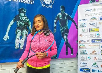 Celayense Mara García, representa a México en torneo de tenis en Abu Dabi