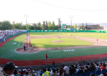 Aumentará aforo del Domingo Santana y cambiarán superficie a pasto artificial