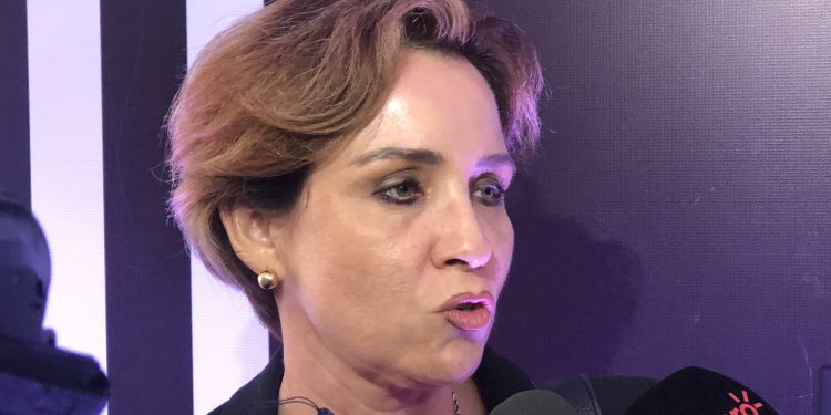 Acusan a Xóchitl Lagarda de violar estatutos del baloncesto mexicano