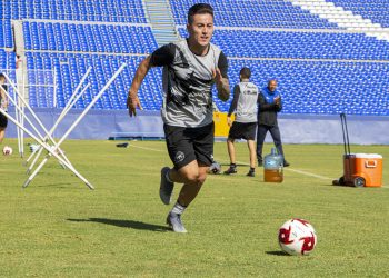 Sergio Vergara feliz por su regreso a Toros de Celaya