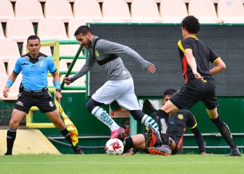 Derrota León a Leones Negros para sumar otro triunfo en pretemporada