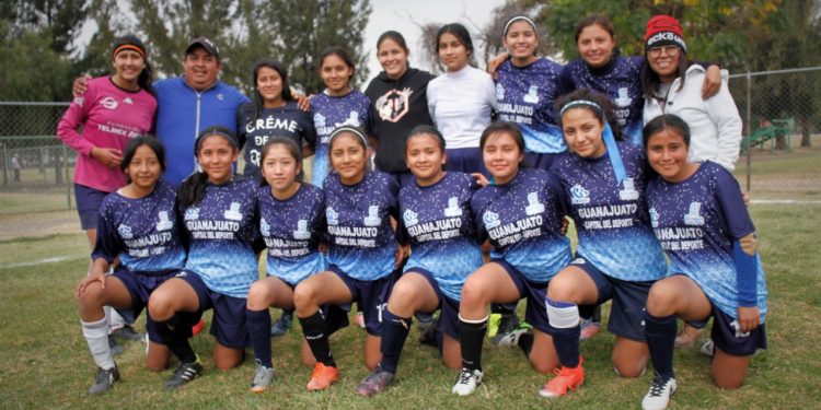 Presentan La Copa Polideportivo de Gimnasia Guanajuato 2014