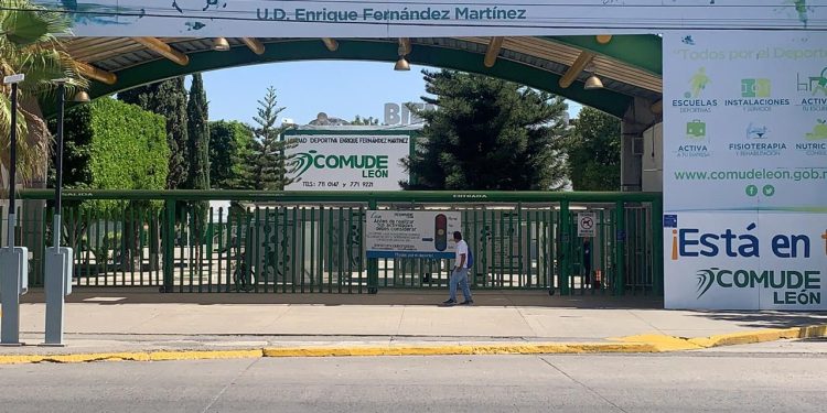 Comudaj Guanajuato entrega Premio Municipal del Deporte 2014