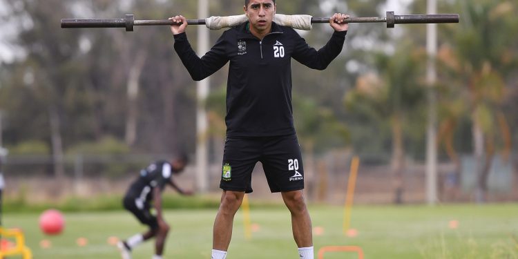 Aterriza David ‘Avión’ Ramírez con la Fiera