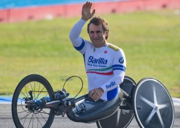 Operan por segunda vez a Alex Zanardi tras accidente