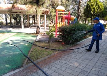 Mantienen cuidados en las unidades deportivas de León