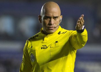 Juan Andrés Esquivel se encargará del arbitraje en el partido Tigres vs León