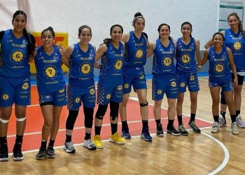 Alejandra Arellano vuelve a hacer historia; ahora se convierte en la única entrenadora en la LMBPF