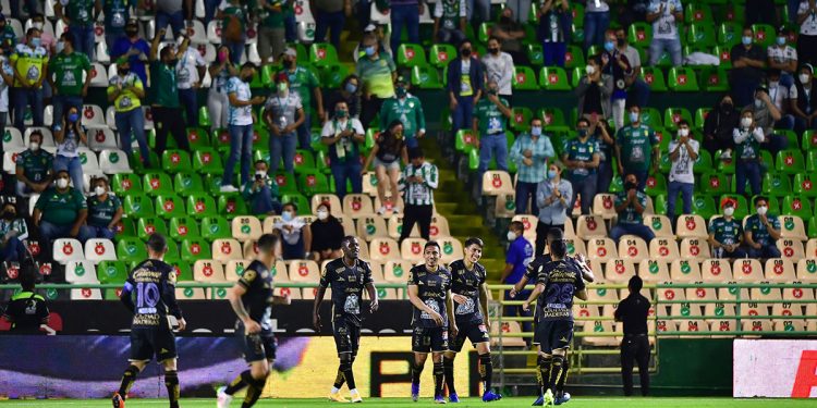 Abre León hasta 50 por ciento de aforo en su estadio para la liguilla