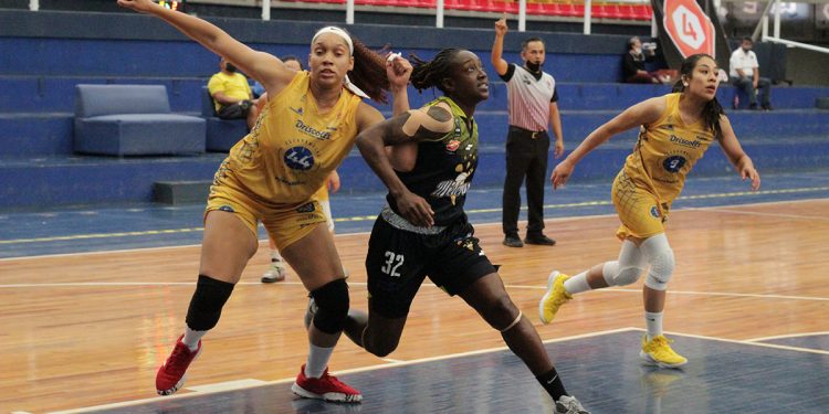 Mieleras se queda con la serie completa ante Escaramuzas