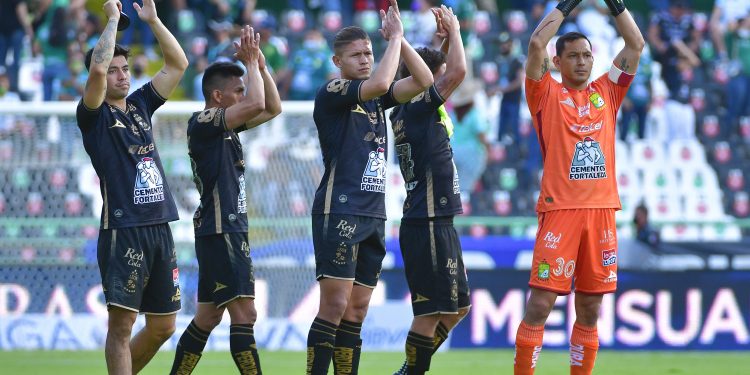 León derrota a Querétaro y se enfila a la liguilla