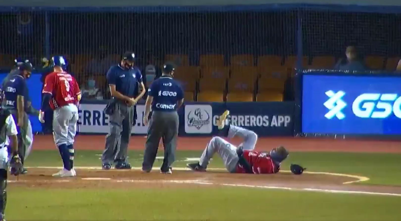 Se desvanece el manager Eddie Castro en derrota de Bravos de León