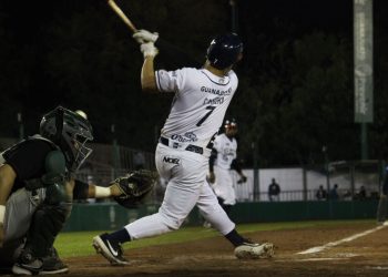 Los Bravos les dieron de palos a los Olmecas; nomás 22 hits