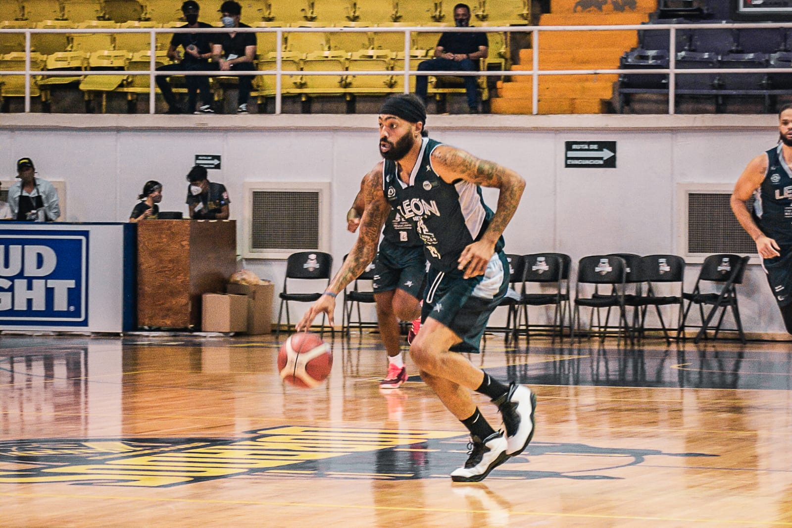 Abejas de León cierra pretemporada como subcampeón de la Copa Dorada