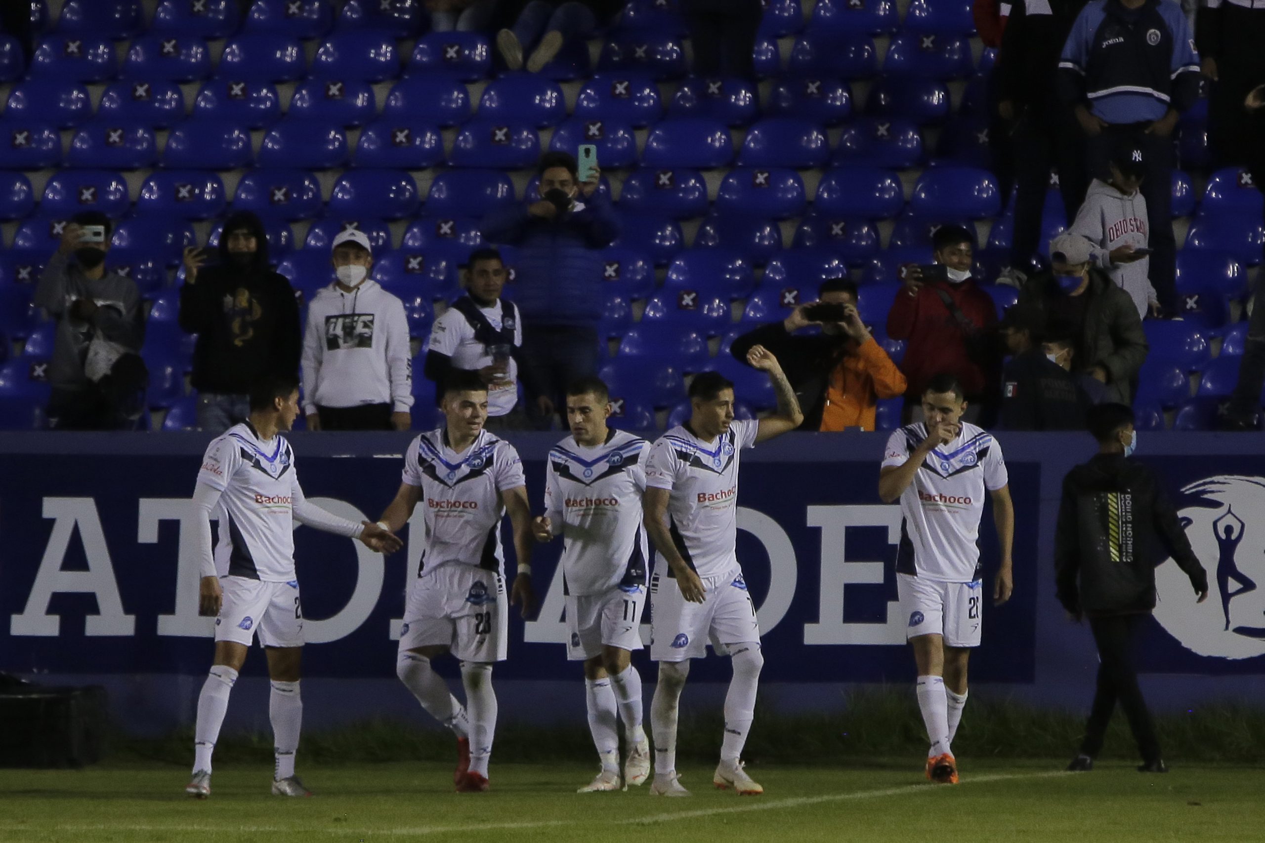 Celaya mantiene el buen paso como local y derrota a Tlaxcala