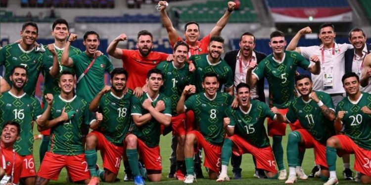 México, con el salmantino Roberto Alvarado, alcanza el bronce en futbol de Tokio 2020