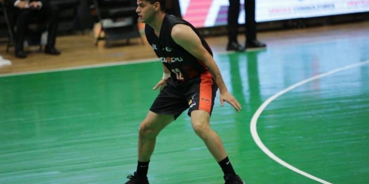 Abejas de León incorpora a Austre Tona para la segunda parte de la temporada