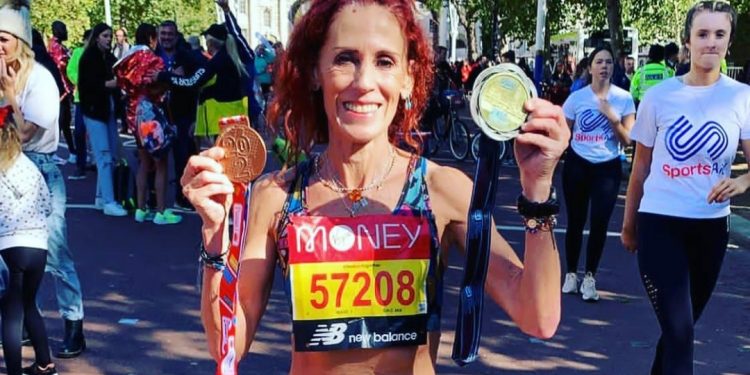 Se corona Regina Yamín en el Maratón de Londres