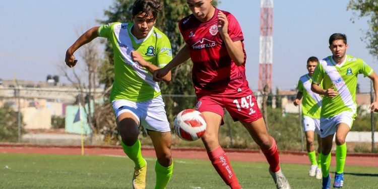 Atlético Leonés gana en Zacatecas y sigue a la caza del liderato del grupo