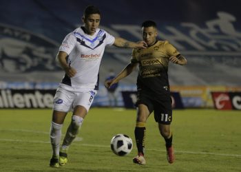 Celaya se queda muy cerca de quitarle el invicto a Dorados