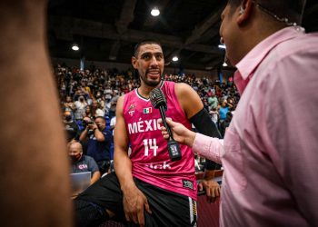 Gustavo Ayón consigue el título en Puerto Rico con los Capitanes de Arecibo